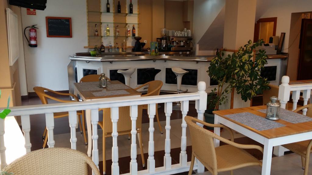 La Isla Hotel